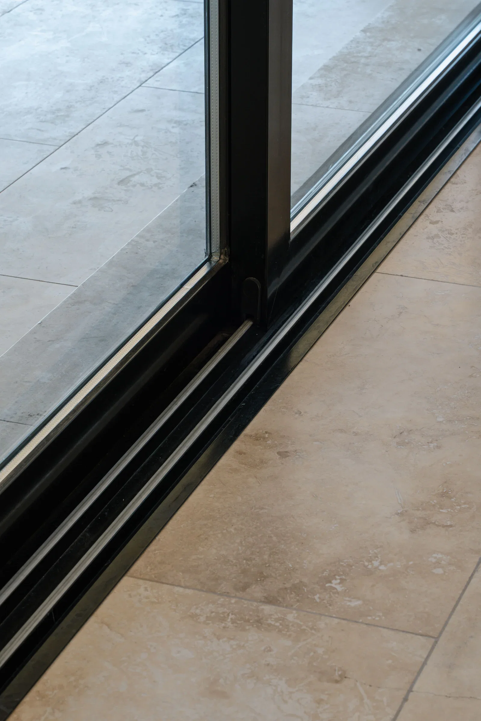 Tecno 2 · vista 5
